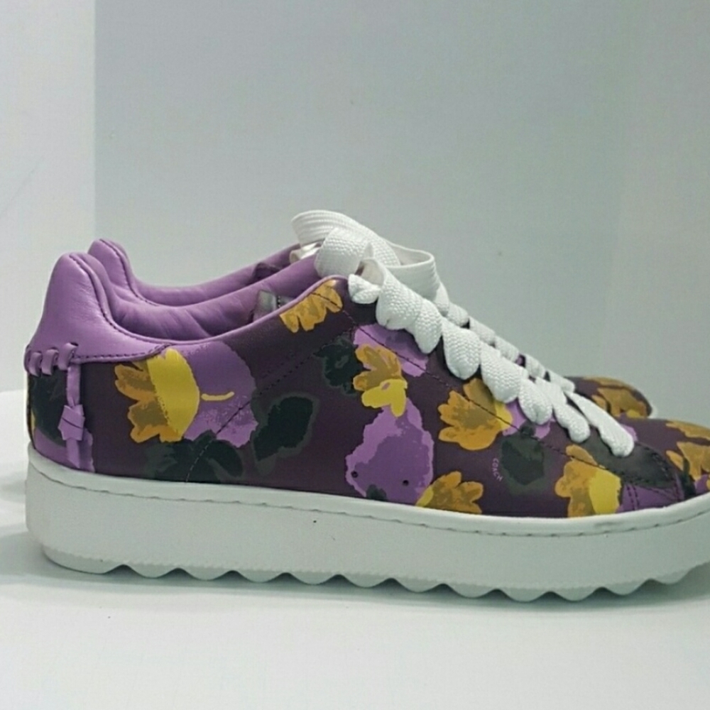 Nearly NWOB Coach Plum Floral Mid Rise